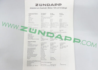 Arbeiten am Zweitakt-motor 125cc, 5 Gänge