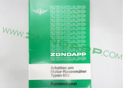Arbeiten am Motor-Rasenmäher Typen 692