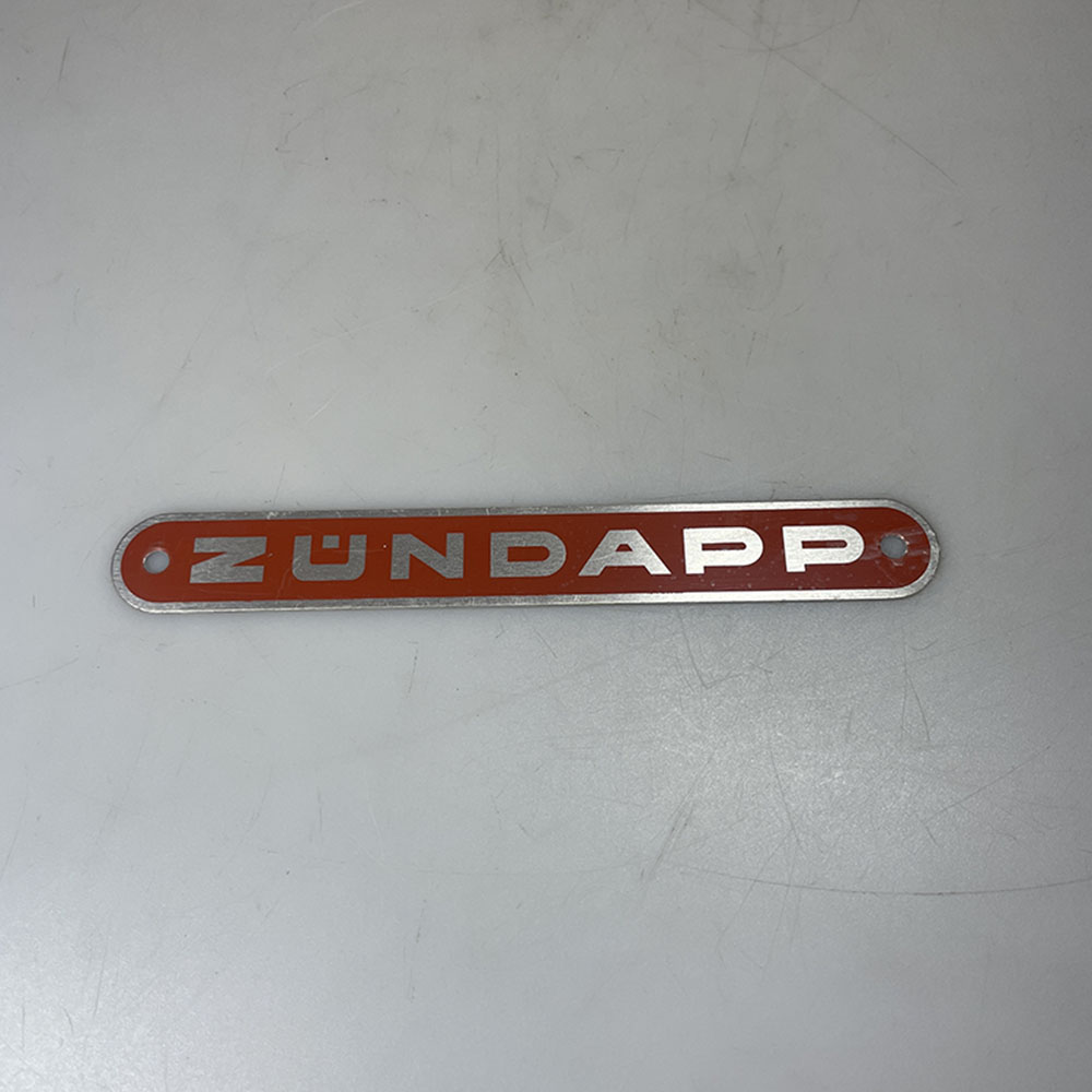 Buddyseat embleem Zundapp aluminium rood Zundapp 433-23.141